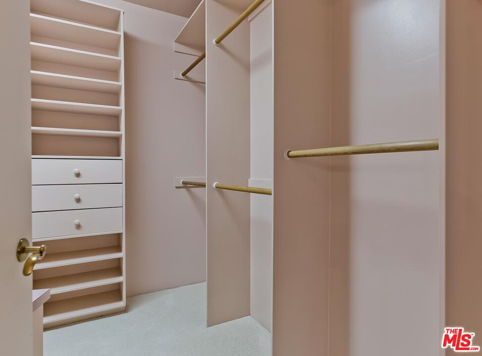 MLS #25536761 image #17