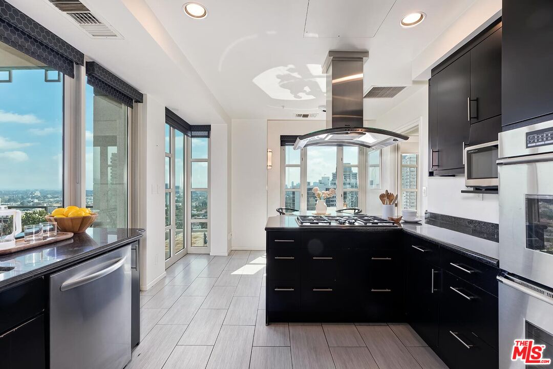 MLS #25536761 image #6