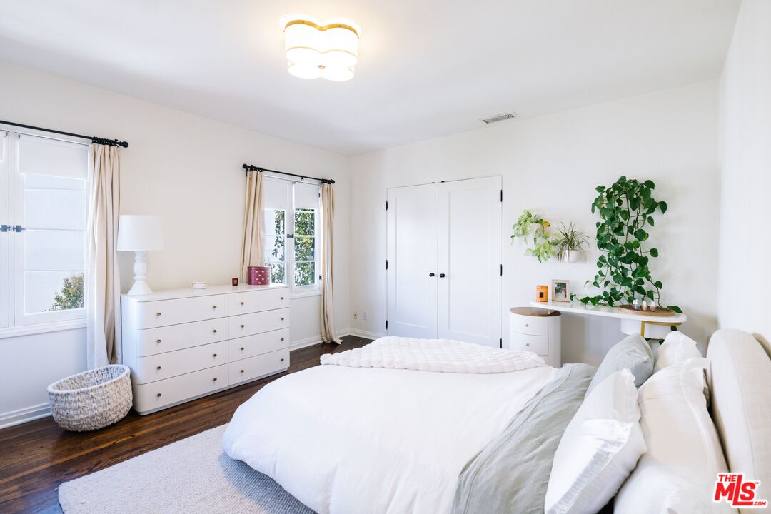 MLS #25536765 image #15