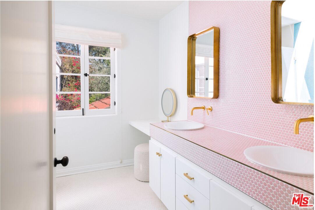 MLS #25536765 image #17