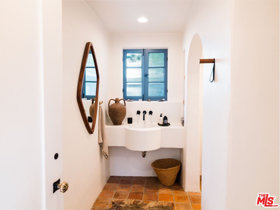 MLS #25536765 image #20