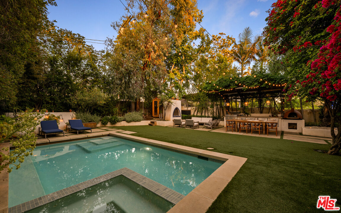 MLS #25536765 image #22