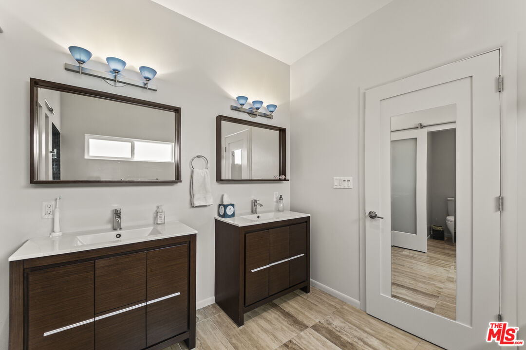 MLS #25536805 image #27