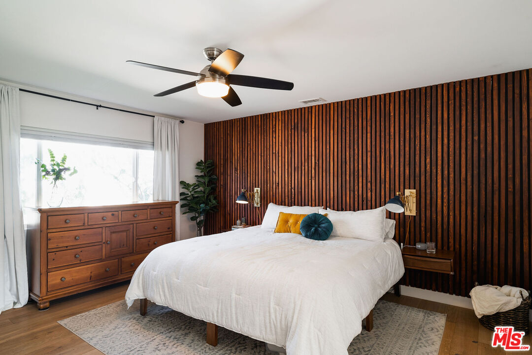 MLS #25537075 image #21