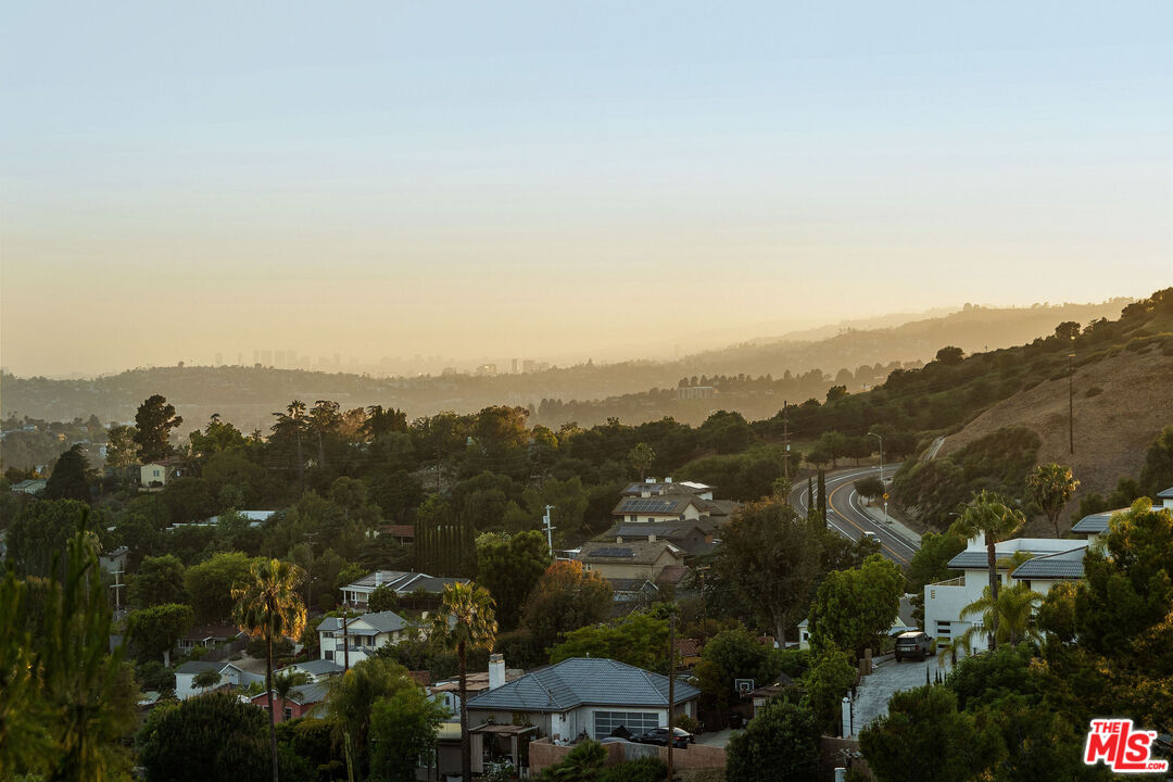 MLS #25537075 image #33