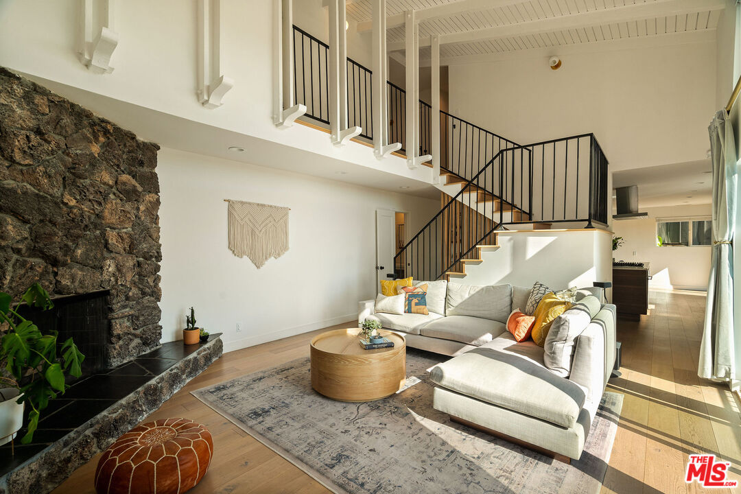 MLS #25537075 image #7