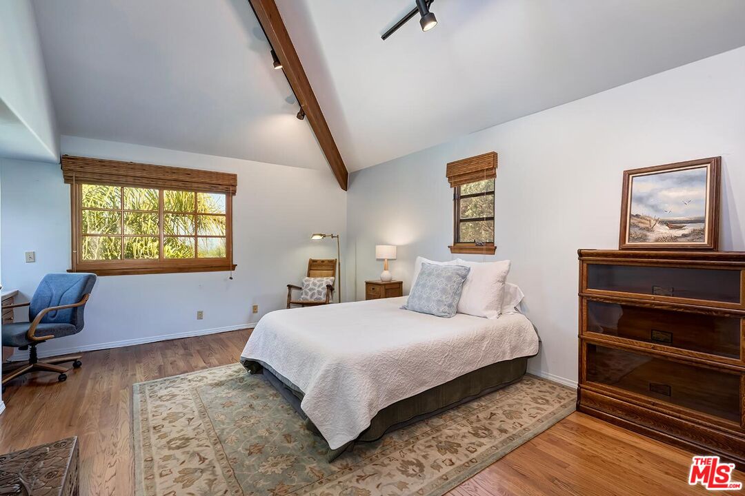 MLS #25537189 image #41