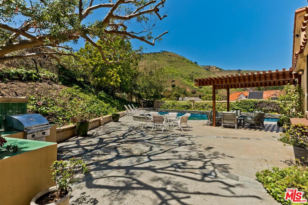 MLS #25537189 image #46