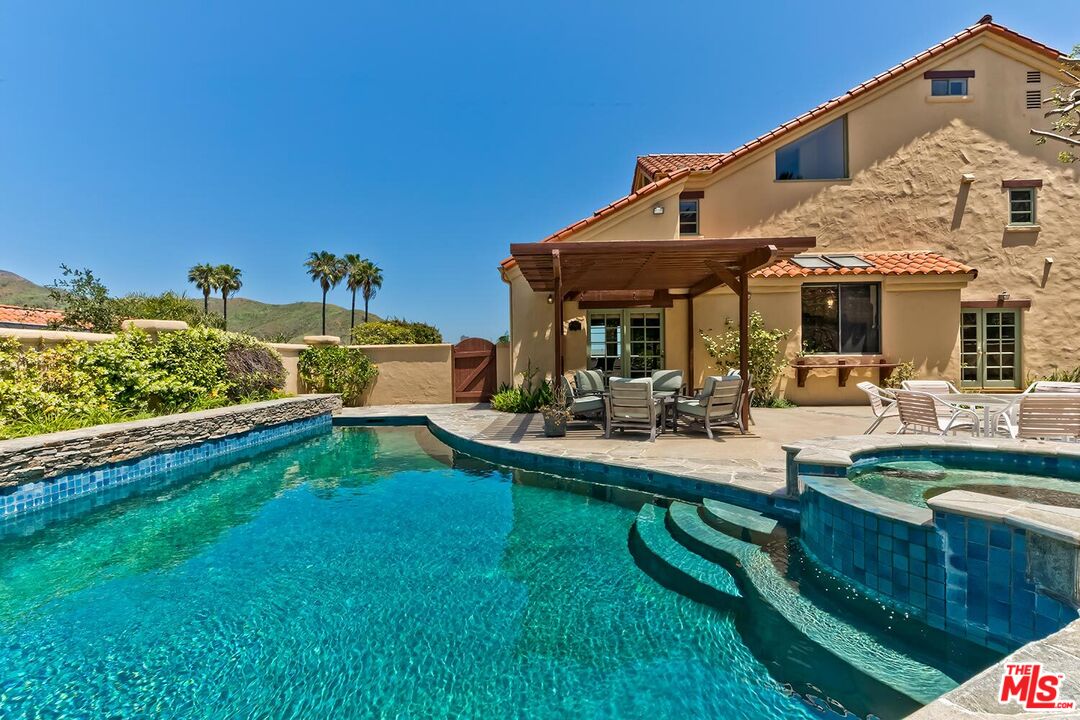 MLS #25537189 image #50