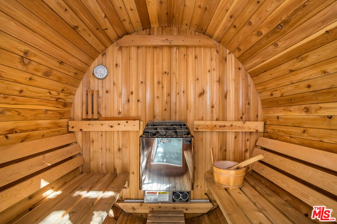 MLS #25537501 image #18