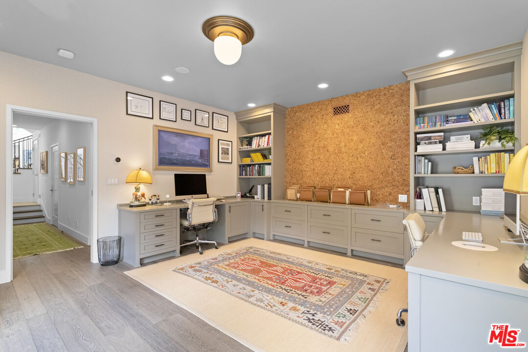 MLS #25537501 image #20