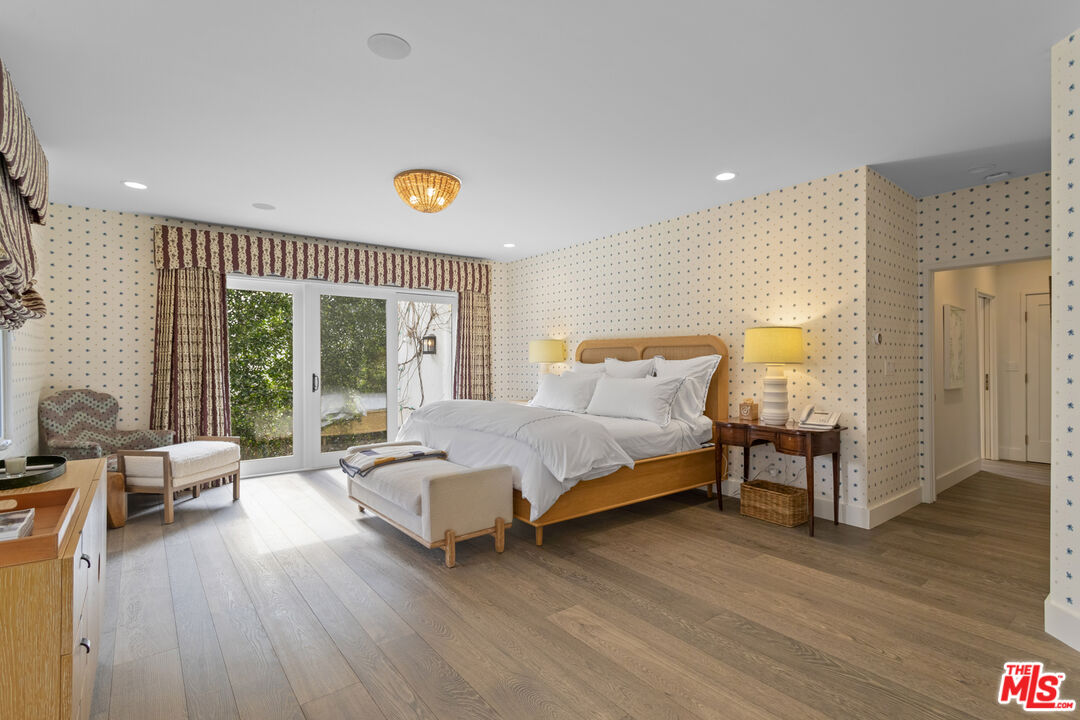 MLS #25537501 image #22