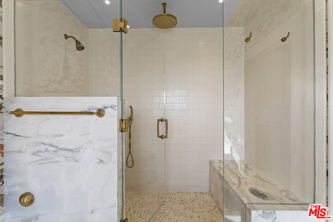 MLS #25537501 image #27