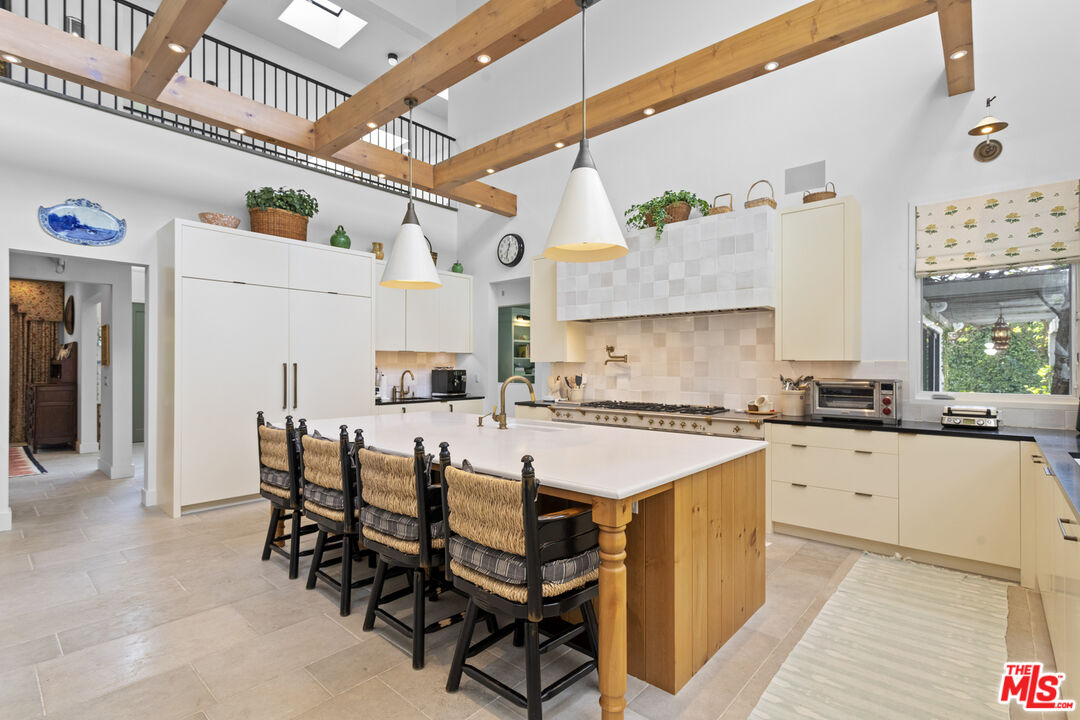 MLS #25537501 image #8