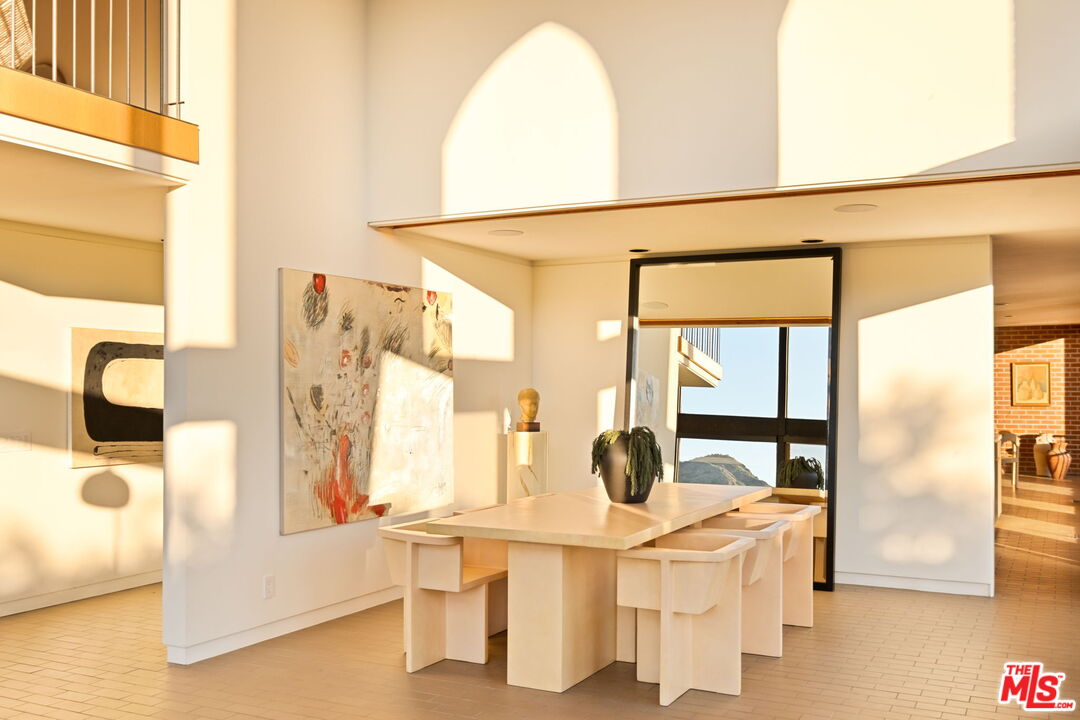 MLS #25537527 image #10