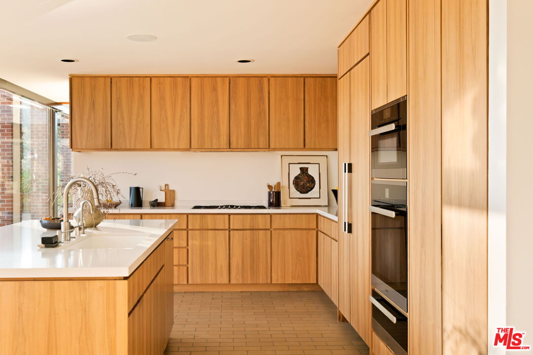 MLS #25537527 image #12