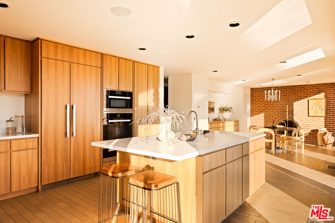 MLS #25537527 image #13