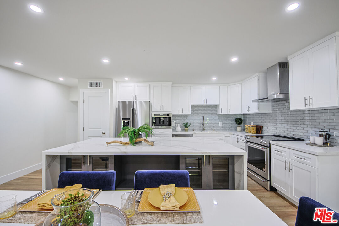 MLS #25537643 image #8