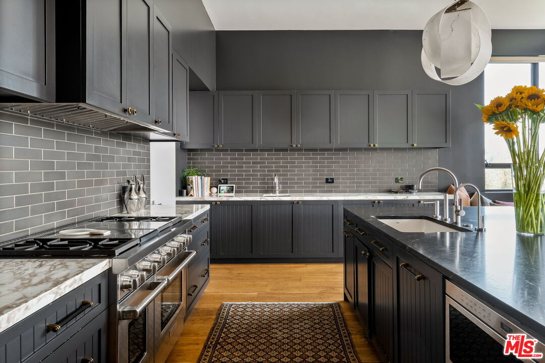 MLS #25537777 image #23