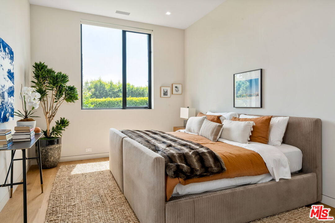 MLS #25537777 image #26