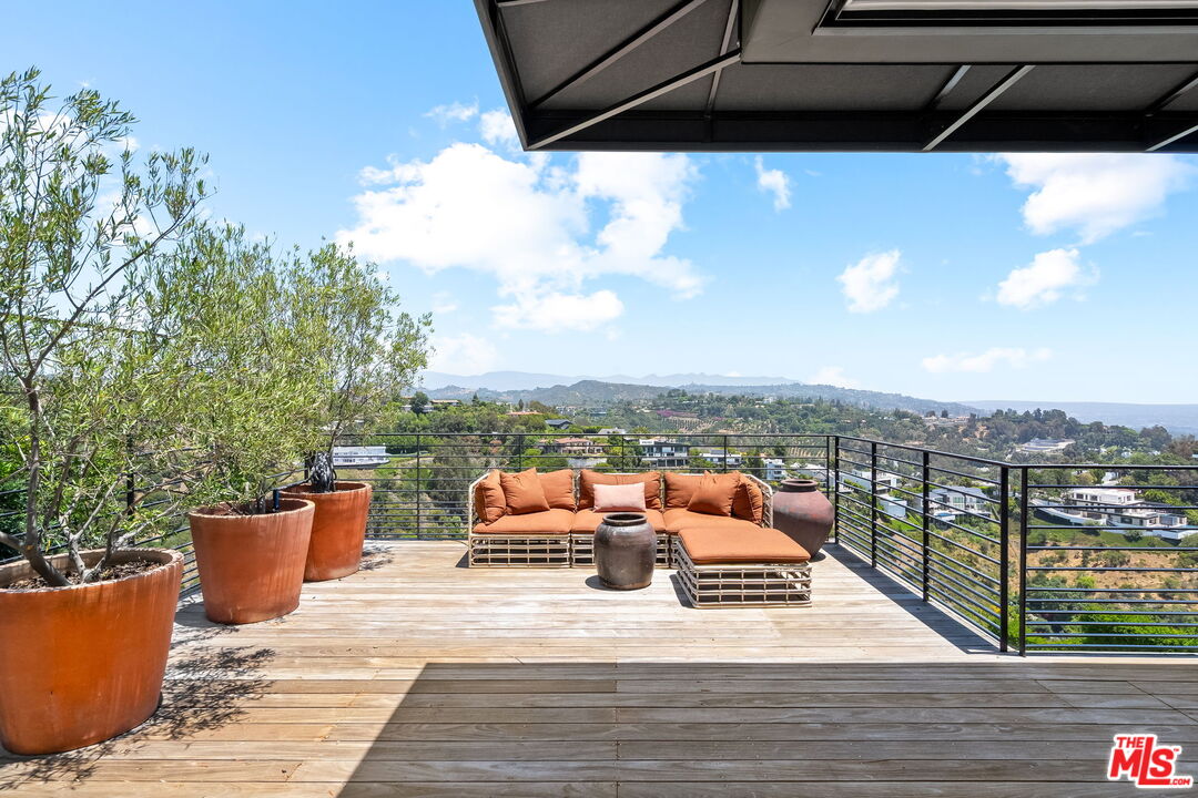 MLS #25537777 image #41