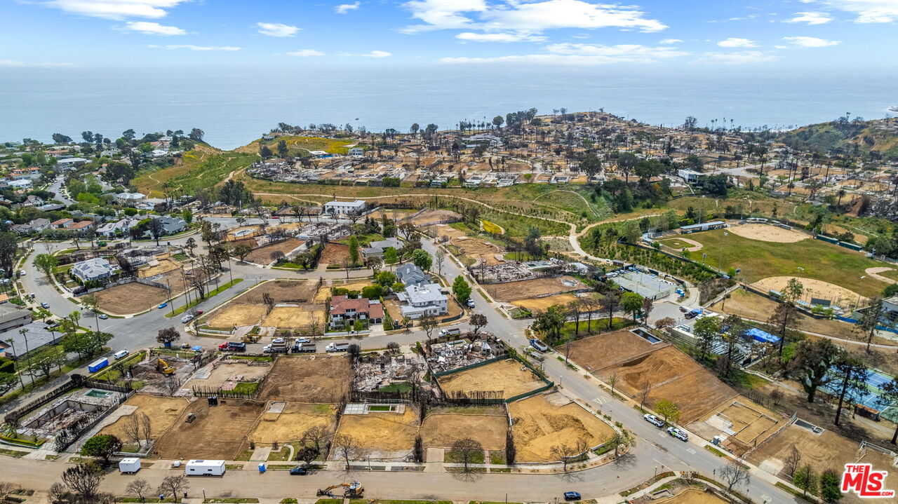 MLS #25537861 image #13