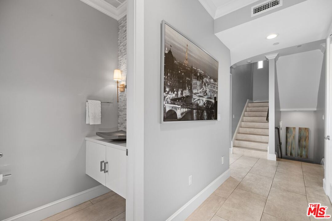 MLS #25538321 image #18