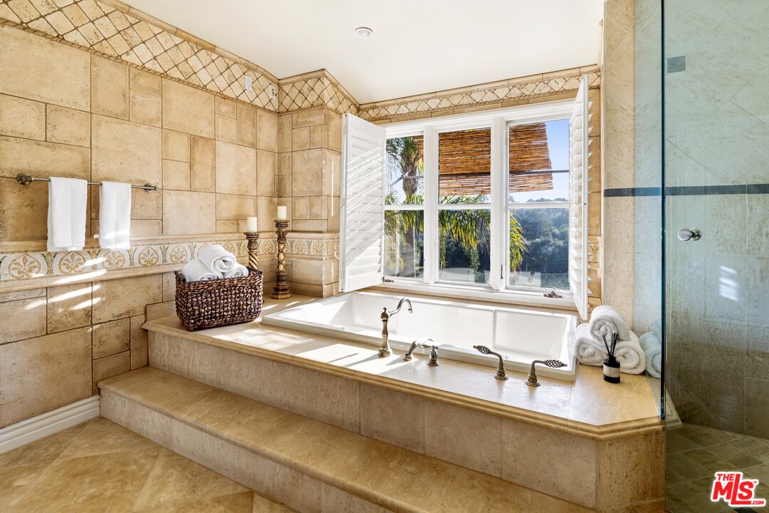 MLS #25538351 image #20