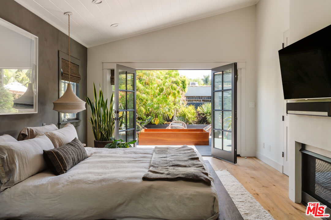 MLS #25538837 image #21