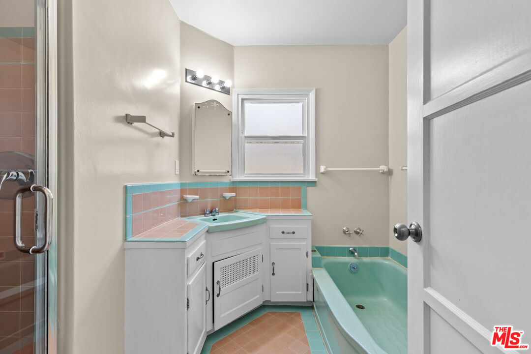 MLS #25538851 image #20