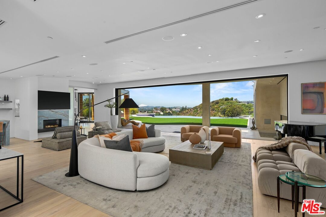 MLS #25539151 image #14