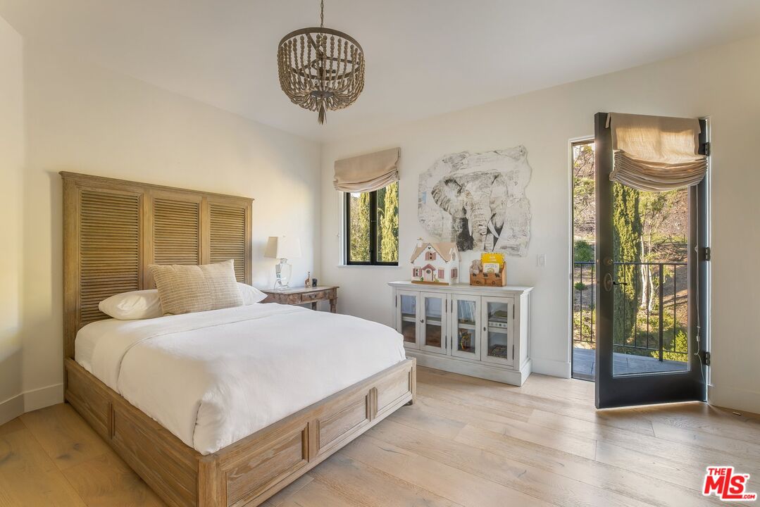 MLS #25539415 image #28