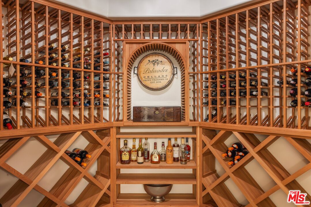 MLS #25539415 image #34