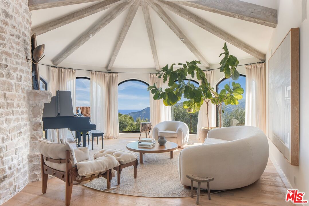 MLS #25539415 image #3