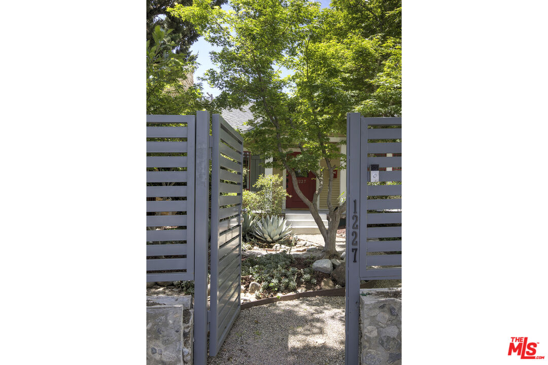 MLS #25539569 image #37