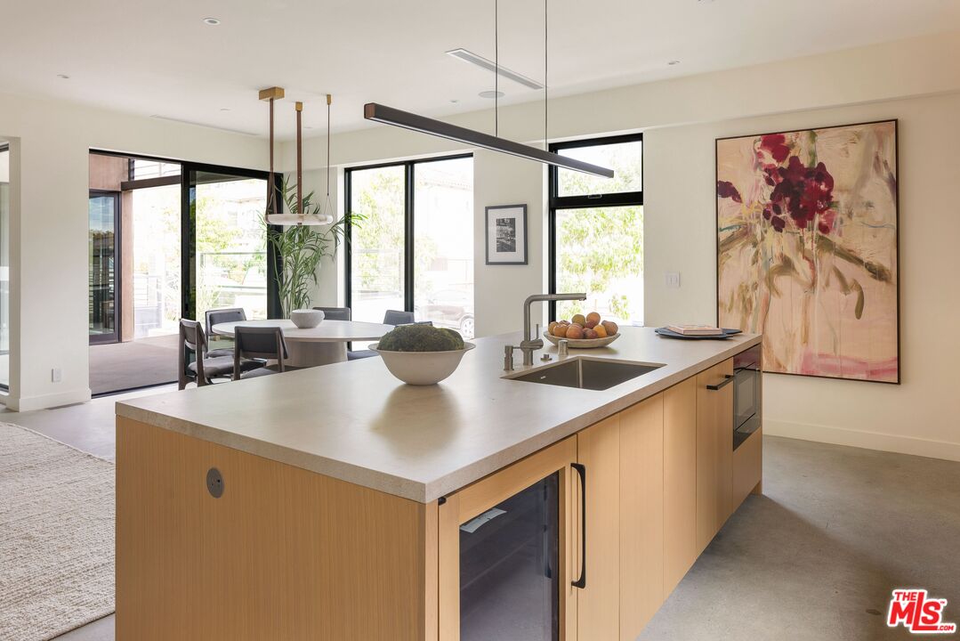 MLS #25539693 image #2