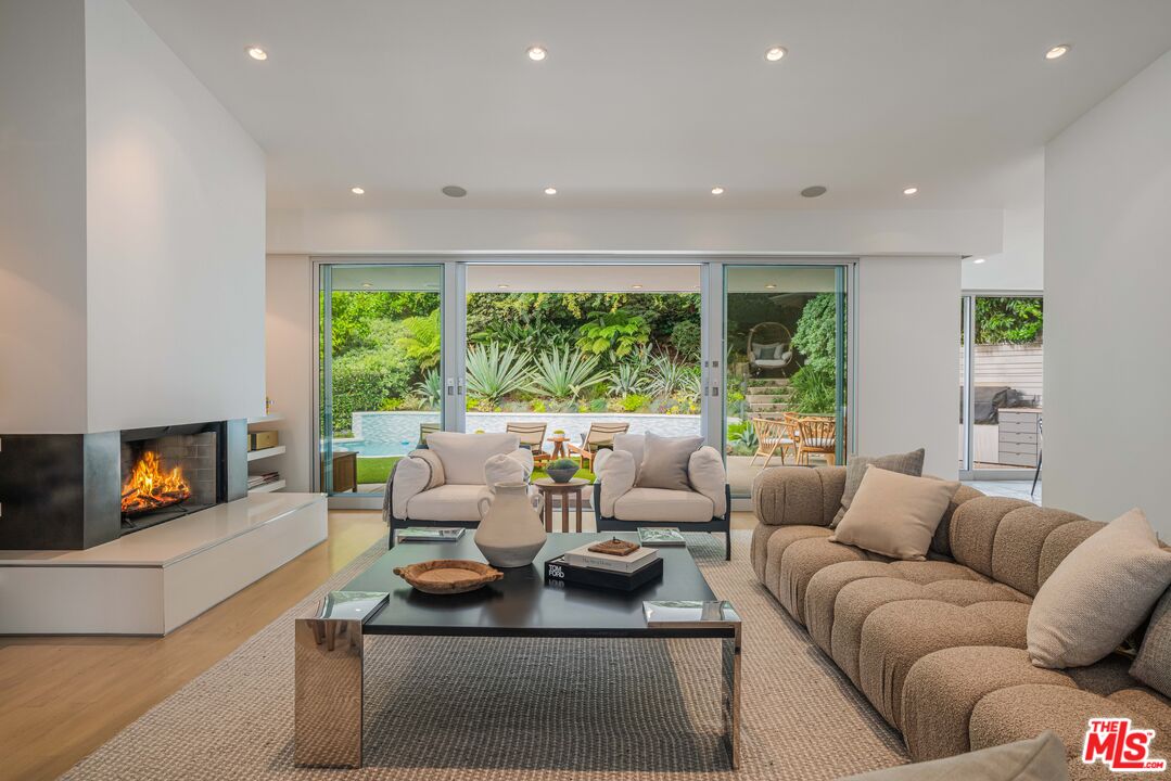 MLS #25540691 image #13