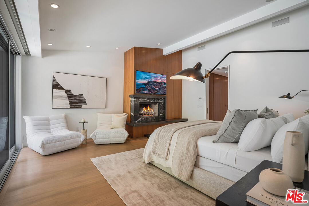 MLS #25540691 image #23