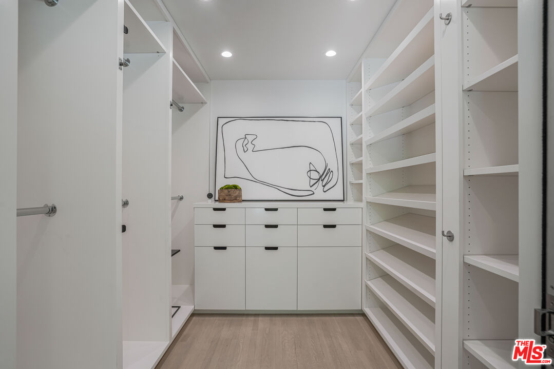 MLS #25540691 image #29