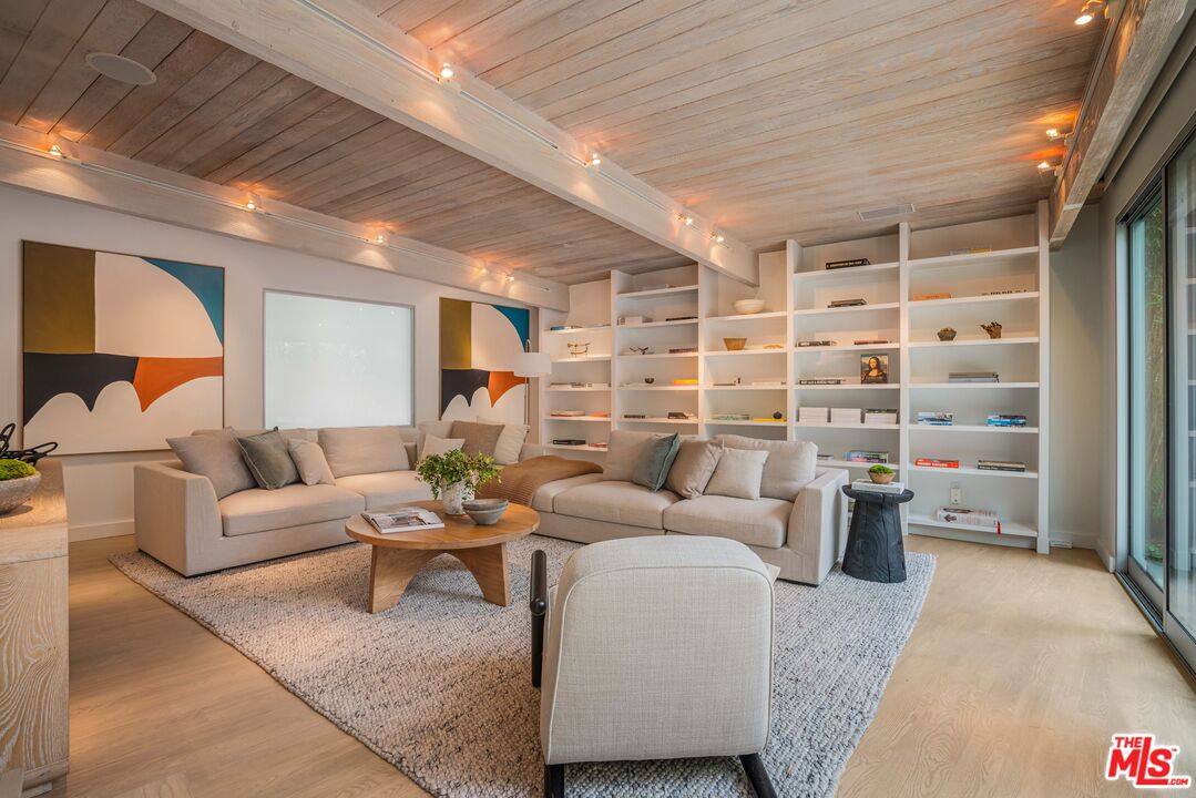 MLS #25540691 image #7