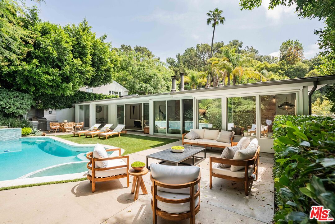 MLS #25540691 image #0