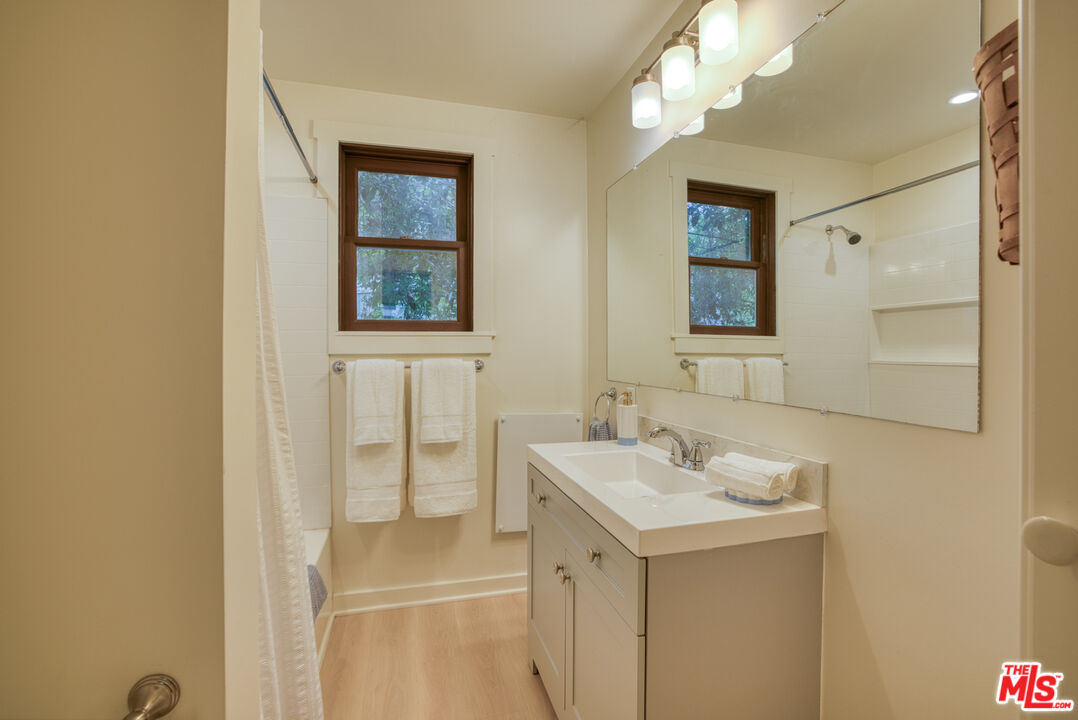 MLS #25540879 image #16