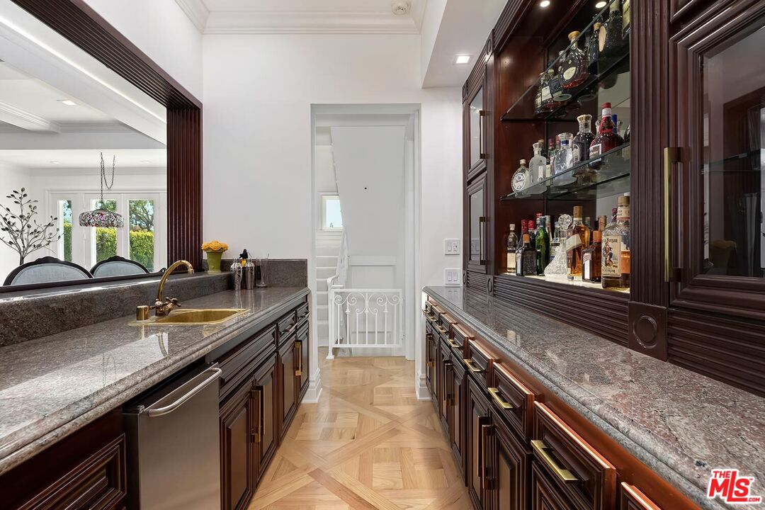 MLS #25540907 image #10