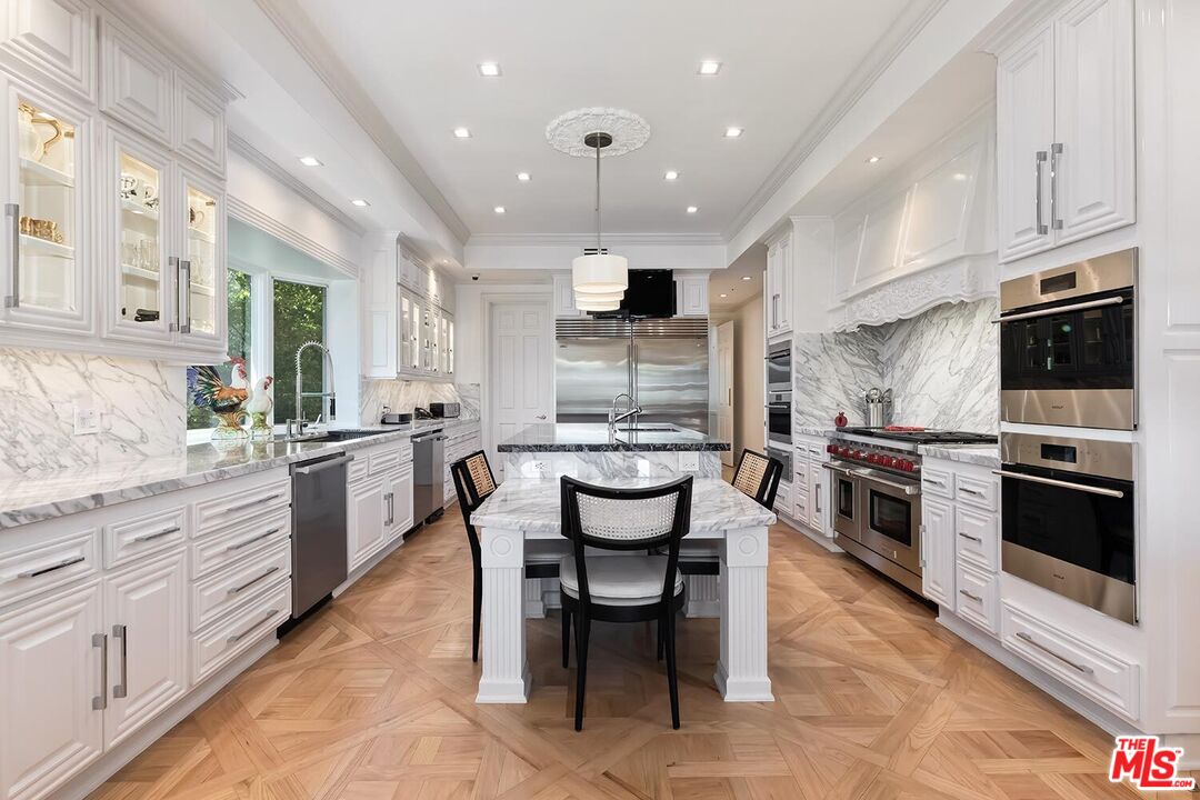 MLS #25540907 image #11