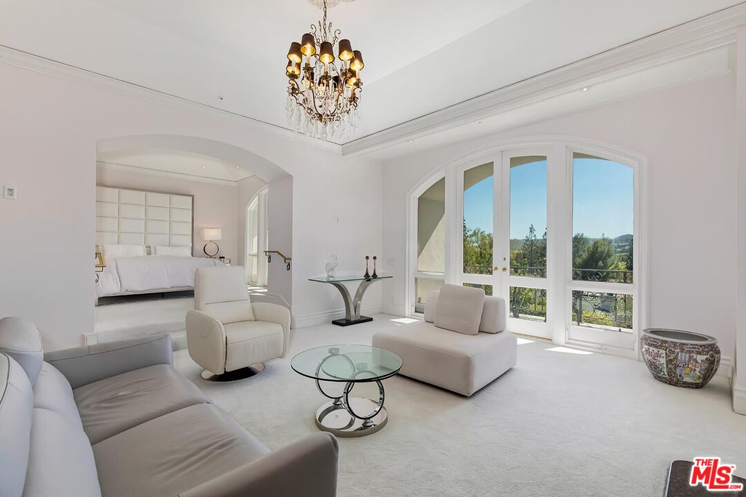 MLS #25540907 image #18