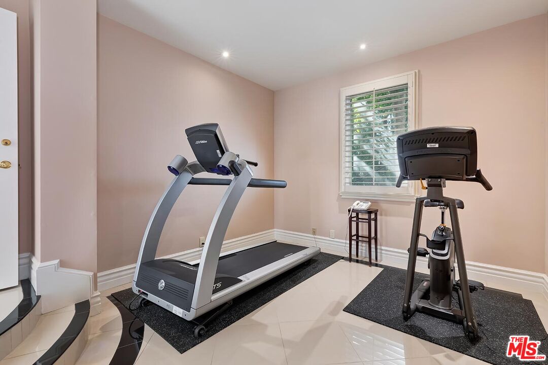 MLS #25540907 image #25