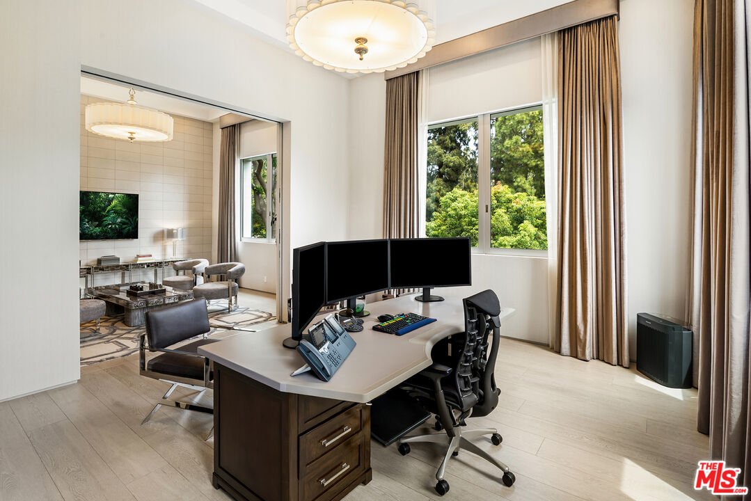 MLS #25541323 image #14