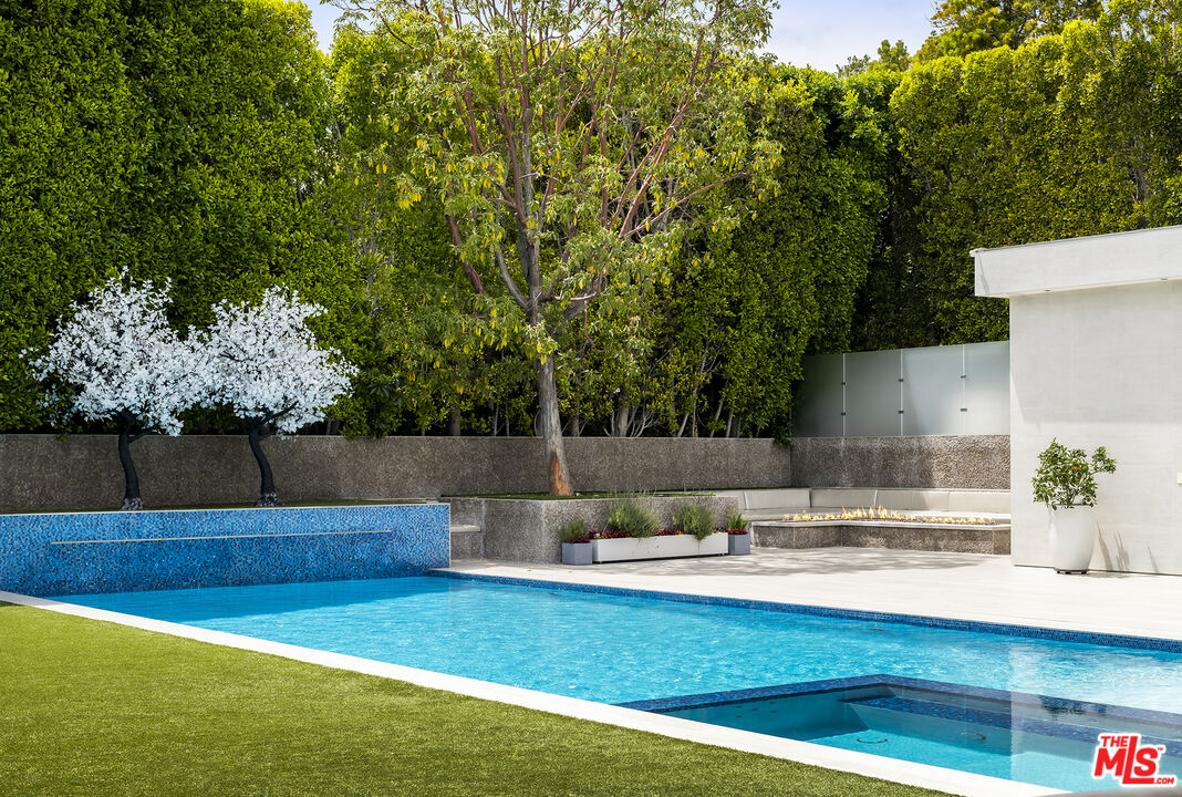 MLS #25541323 image #20