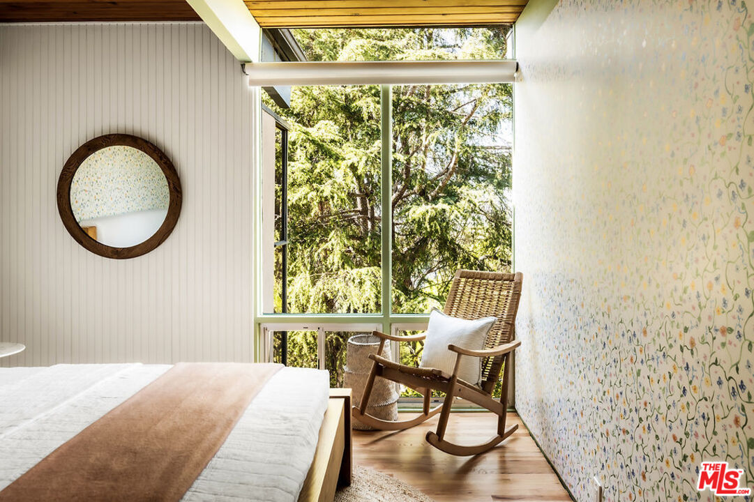 MLS #25541721 image #13