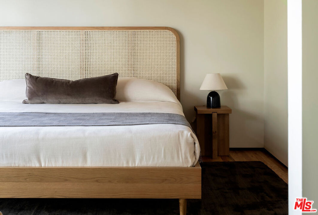 MLS #25541721 image #18